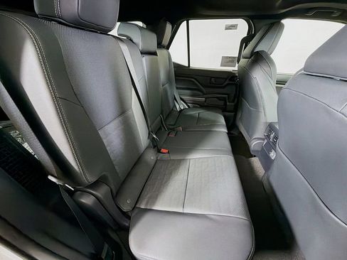 New 2026 Toyota 4Runner TRD Off-Road Premium AWD/4WD image 24
