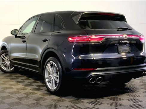 Used 2021 Porsche Cayenne S image 3