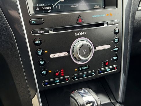 Used 2018 Ford Explorer Sport image 14