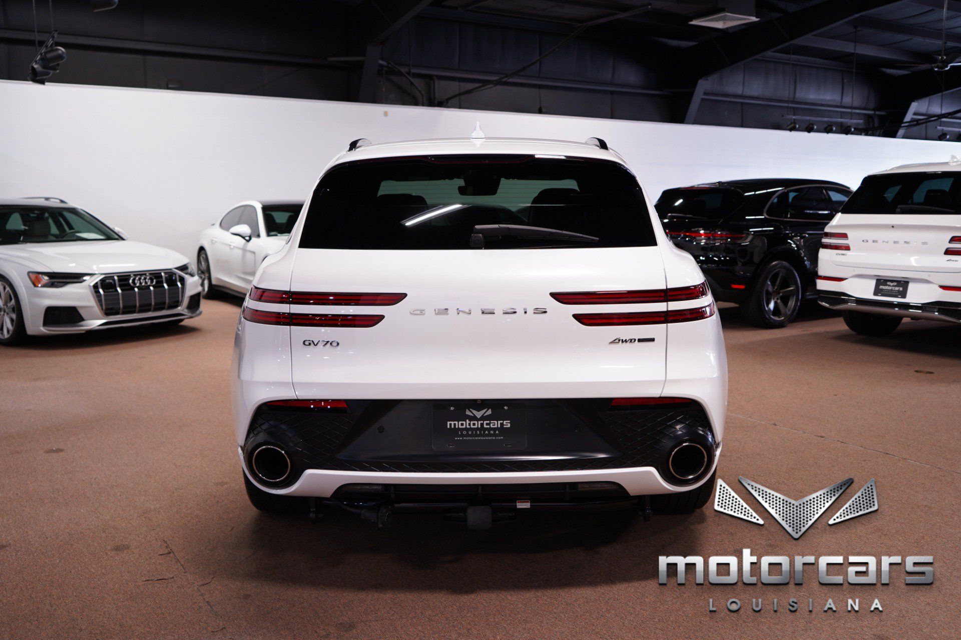 Used 2023 Genesis GV70 3.5T Sport w/ Sport Prestige Package AWD/4WD image 6