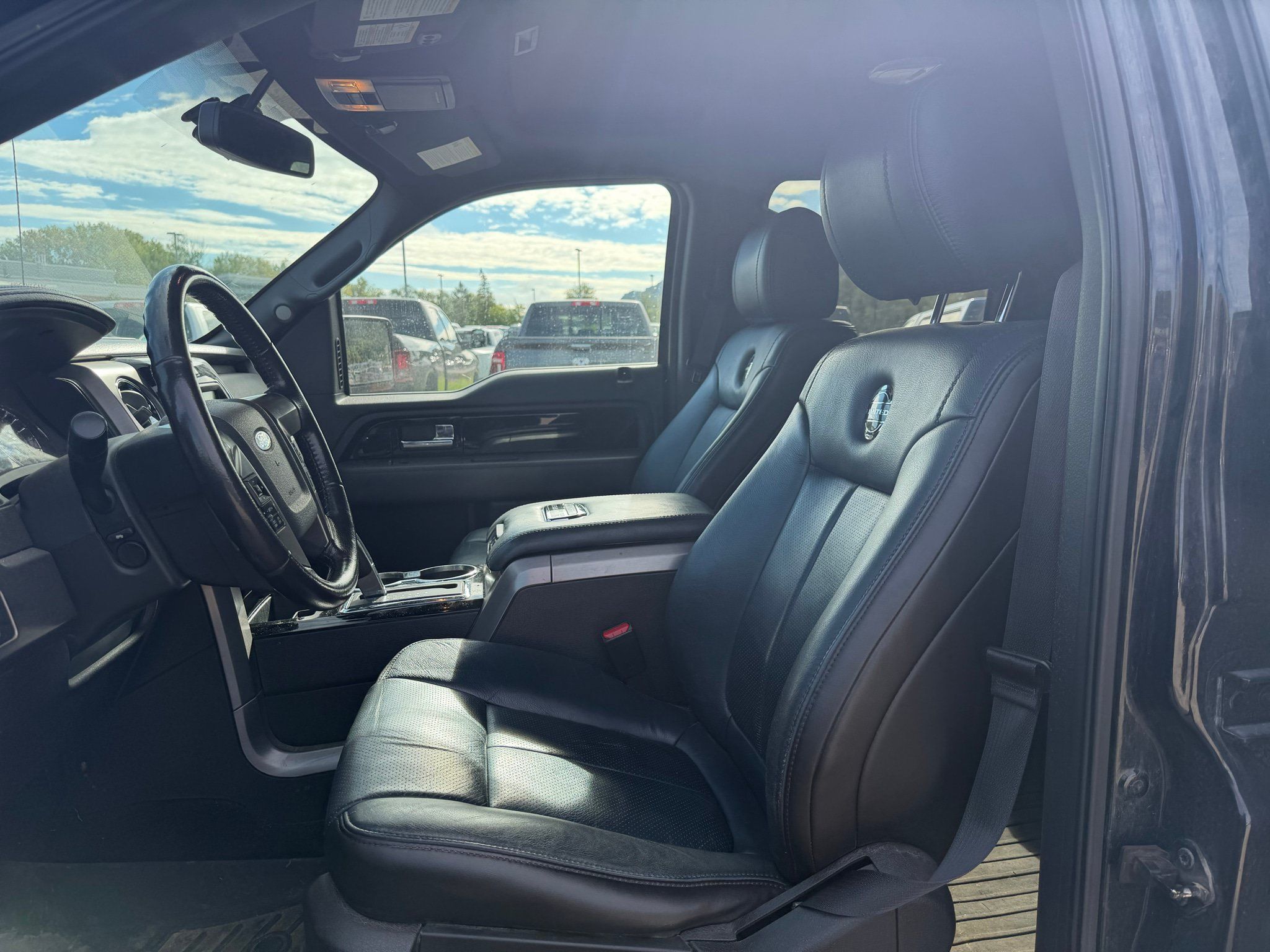 Used 2014 Ford F150 Limited AWD/4WD image 5