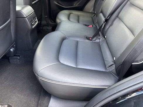 Certified 2025 MAZDA CX-5 AWD 2.5 S w/ Select Package image 19