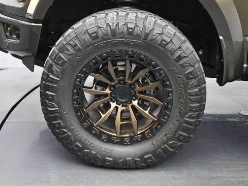 Used 2024 Ford F150 Raptor AWD/4WD image 26
