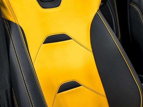 Used 2023 Lamborghini Huracan EVO AWD/4WD image 35