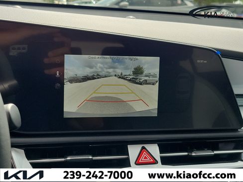 New 2026 Kia Niro Wind FWD image 27