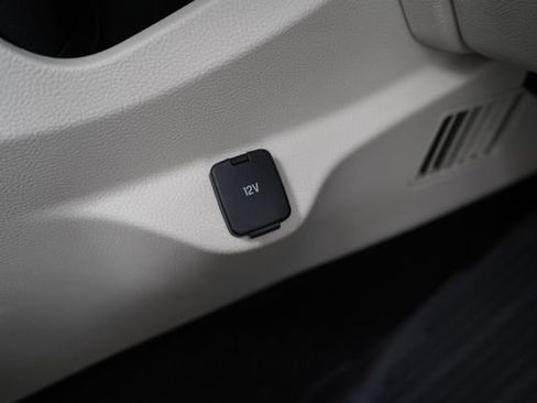 Used 2020 Ford Edge Titanium w/ Equipment Group 301A image 76