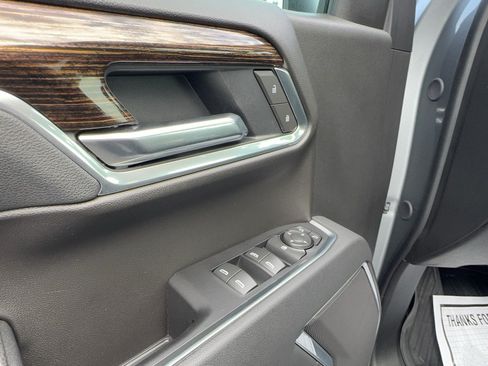 Certified 2025 GMC Sierra 1500 Elevation AWD/4WD image 18