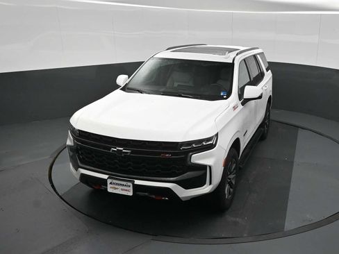 Used 2023 Chevrolet Tahoe Z71 w/ Luxury Package AWD/4WD image 12