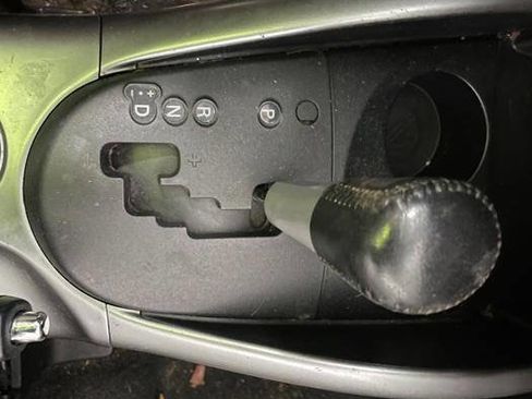 Used 2007 Mitsubishi Outlander XLS image 34