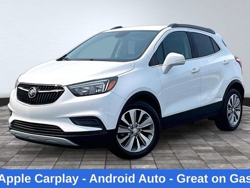 Used 2019 Buick Encore Preferred FWD image 1