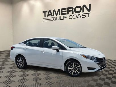 New 2025 Nissan Versa SV w/ Trunk Package