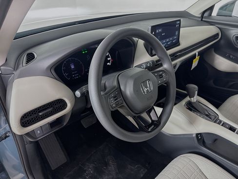 New 2026 Honda HR-V LX image 8