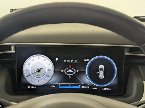Certified 2022 Hyundai Tucson Limited FWD image 19