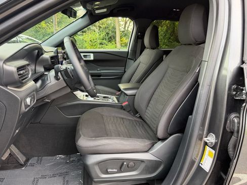 Certified 2020 Ford Explorer XLT AWD/4WD image 12
