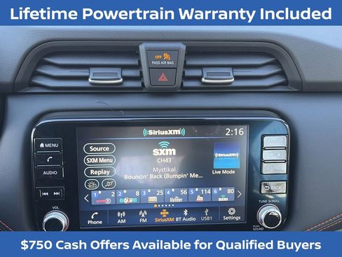 New 2025 Nissan Versa SR w/ Trunk Package image 8