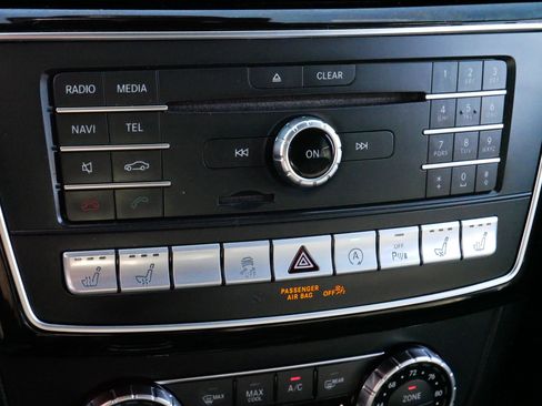 Used 2019 Mercedes-Benz GLE 43 AMG AMG GLE 43 image 23