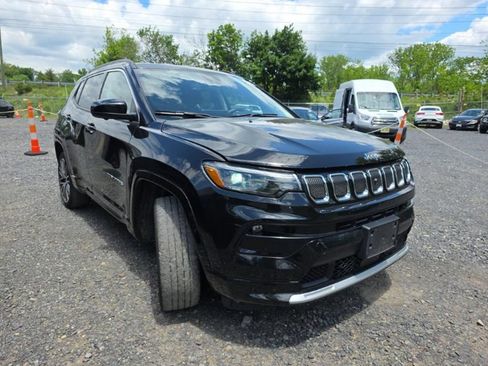 Used 2022 Jeep Compass Limited w/ Elite Group AWD/4WD image 3