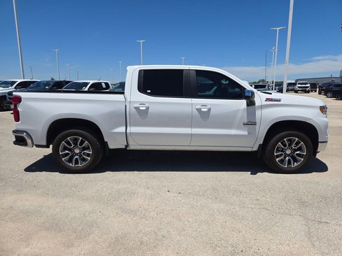 Certified 2026 Chevrolet Silverado 1500 LT AWD/4WD image 2