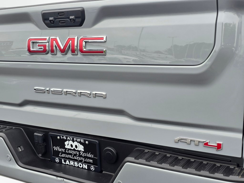 Used 2025 GMC Sierra 3500 AT4 w/ AT4 Premium Plus Package AWD/4WD image 32