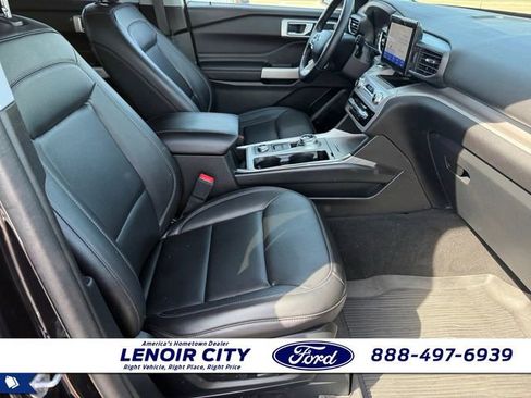 Certified 2023 Ford Explorer XLT w/ Equipment Group 202A image 13