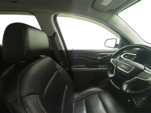 Used 2019 GMC Acadia SLT image 26