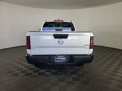 New 2026 Nissan Frontier S image 5
