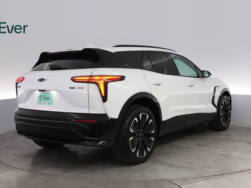 Used 2024 Chevrolet Blazer EV RS AWD/4WD image 3