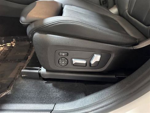 Used 2021 BMW X3 xDrive30i w/ Convenience Package image 19