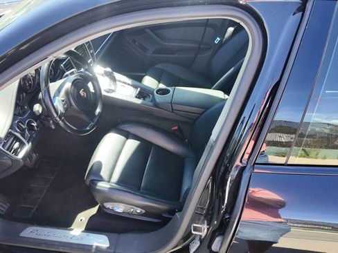 Used 2013 Porsche Panamera 4 image 7