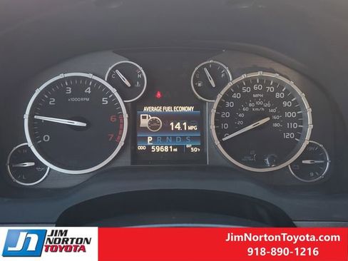 Used 2017 Toyota Tundra SR5 w/ SR5 Upgrade Package image 18