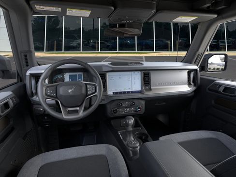 New 2025 Ford Bronco 2-Door image 9