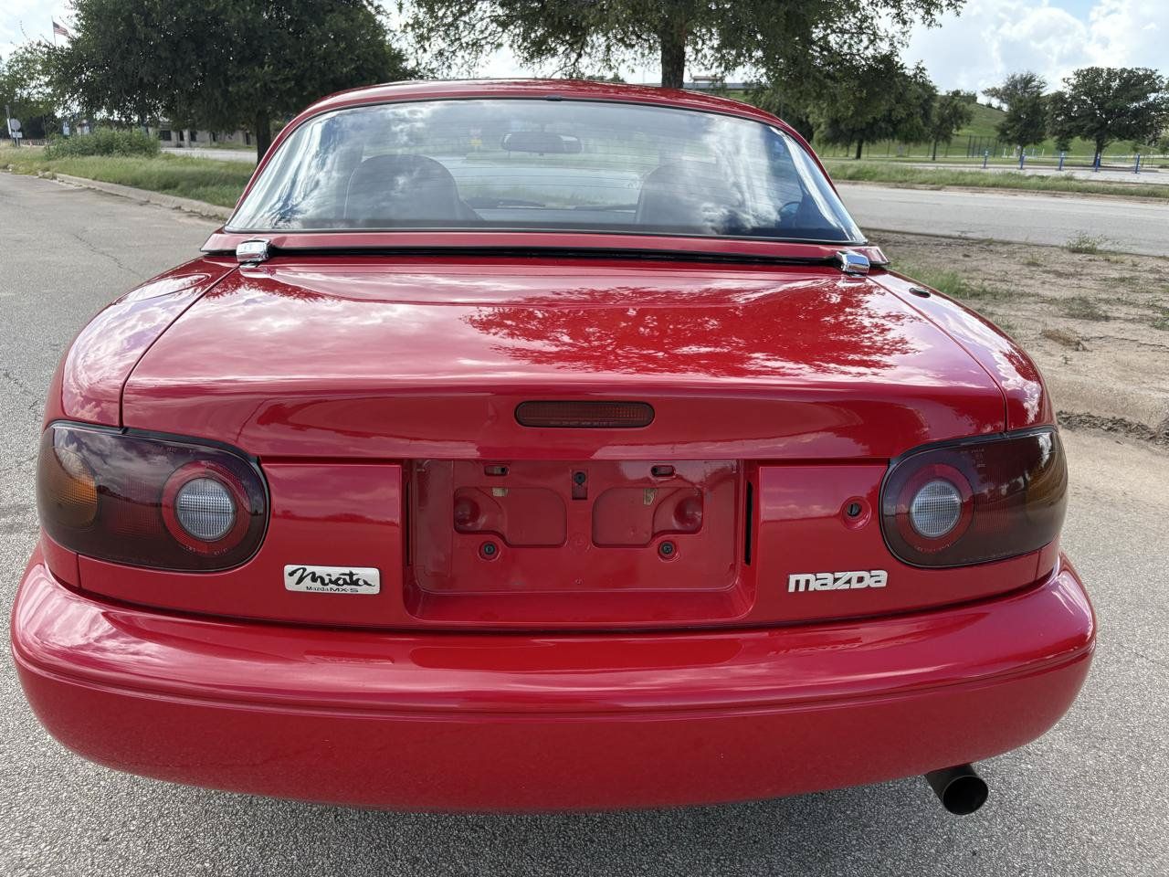 Used 1991 MAZDA MX-5 Miata RWD image 13