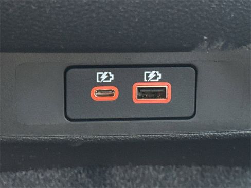 New 2025 Nissan Altima 2.5 SR w/ SR Premium Package image 11