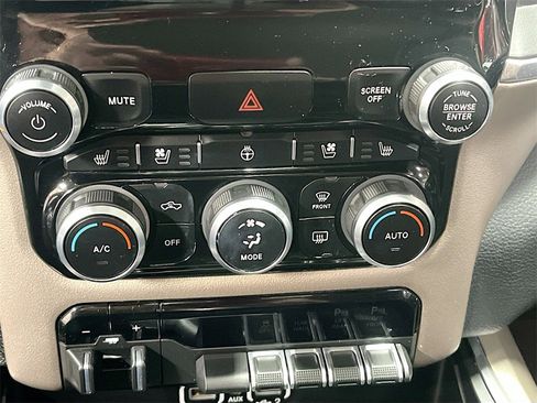 Used 2021 RAM 1500 Laramie image 16