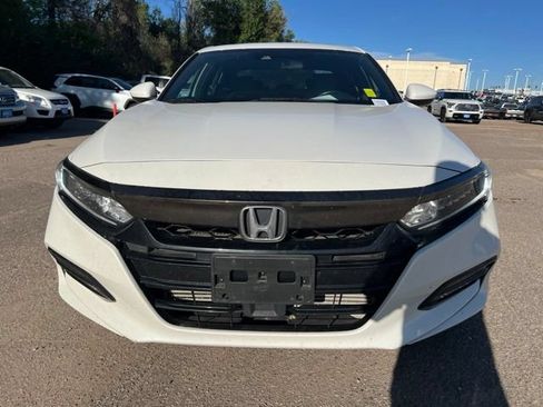 Used 2019 Honda Accord Sport image 9
