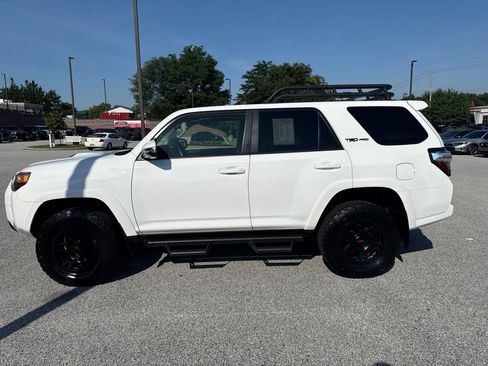 Used 2024 Toyota 4Runner TRD Pro AWD/4WD image 8