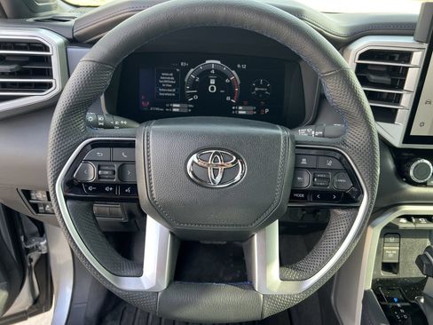 Used 2025 Toyota Tundra Platinum AWD/4WD image 7