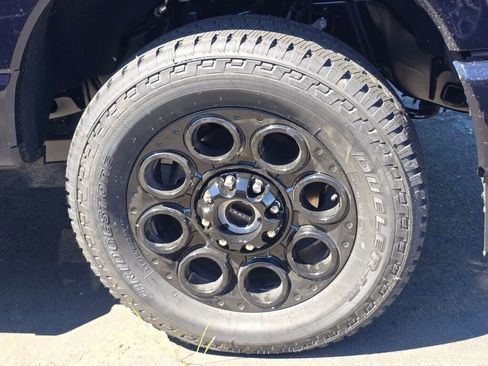 New 2025 Ford F250 Lariat w/ Lariat Ultimate Package image 4