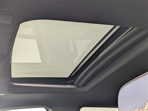 Certified 2023 Chevrolet Silverado 1500 High Country w/ High Country Premium Package image 14