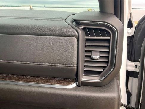 Used 2023 Chevrolet Silverado 1500 RST image 20