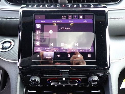 New 2025 Jeep Grand Cherokee Laredo X image 21