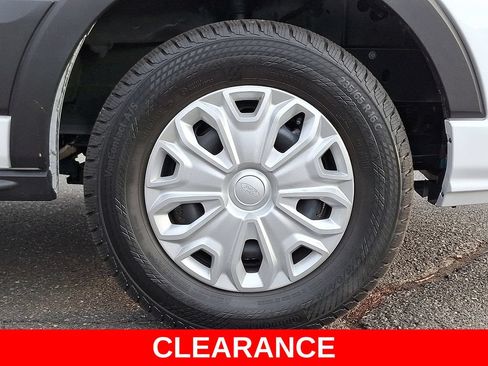 Used 2024 Ford Transit 350 XLT RWD image 8