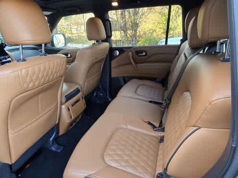 Used 2024 INFINITI QX80 Sensory w/ Cargo Package image 19