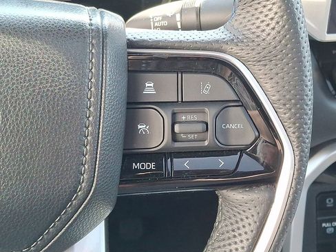 Used 2023 Toyota Tundra Platinum AWD/4WD image 22