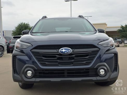 Used 2024 Subaru Outback Onyx Edition AWD/4WD image 2