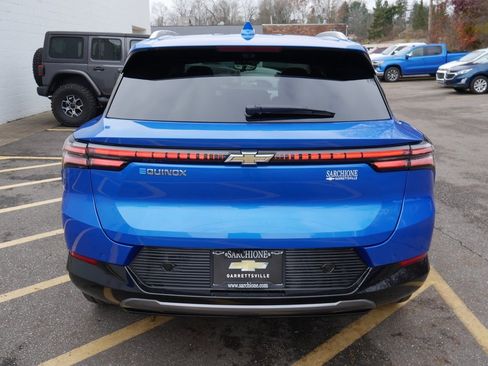 New 2026 Chevrolet Equinox EV LT image 6
