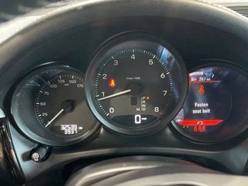 Used 2024 Porsche Macan image 15