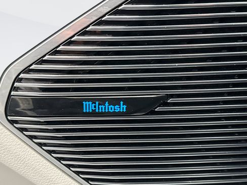 Used 2021 Jeep Grand Cherokee L Overland w/ Advanced Protech Group III image 17