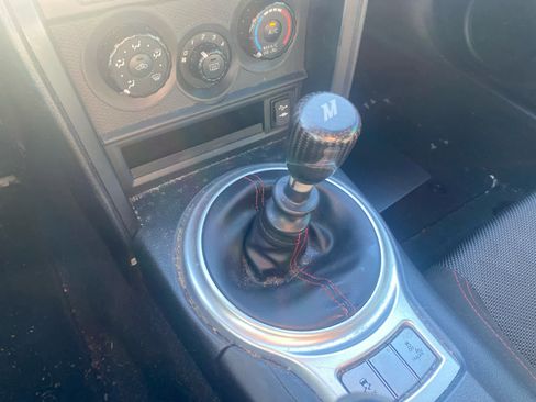 Used 2017 Subaru BRZ Premium w/ Popular Package #3 image 7