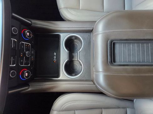 Used 2023 Chevrolet Tahoe LT w/ Luxury Package RWD image 29
